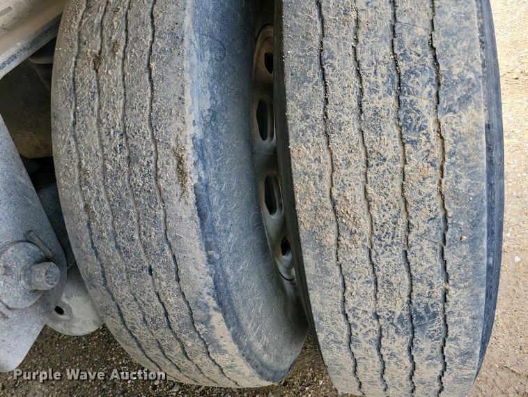 image for item EA2383 2008 Mac Trailer end dump trailer