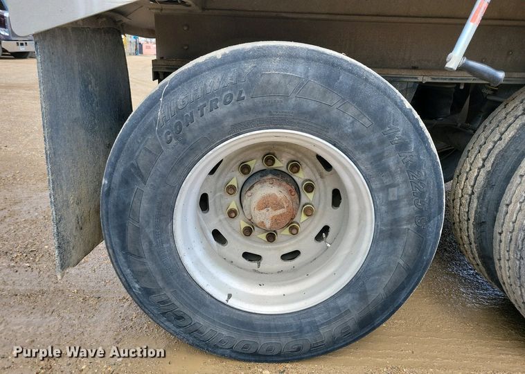 image for item EA2383 2008 Mac Trailer end dump trailer