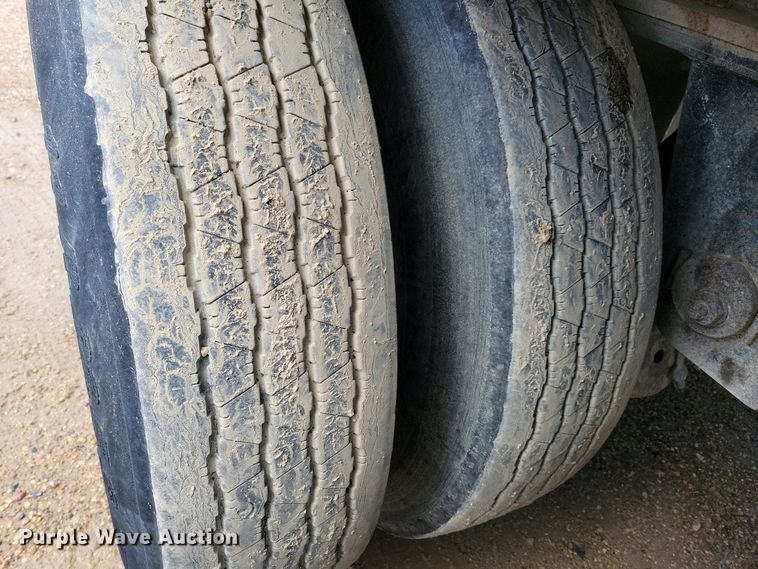 image for item EA2383 2008 Mac Trailer end dump trailer