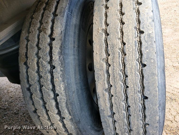 image for item EA2383 2008 Mac Trailer end dump trailer