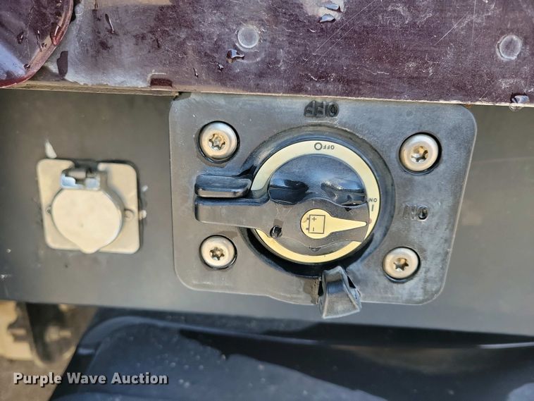 image for item EA2384 2014 Freightliner Coronado SD 122 semi truck