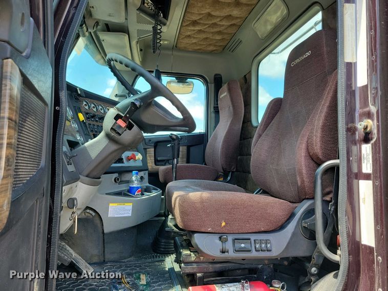 image for item EA2384 2014 Freightliner Coronado SD 122 semi truck