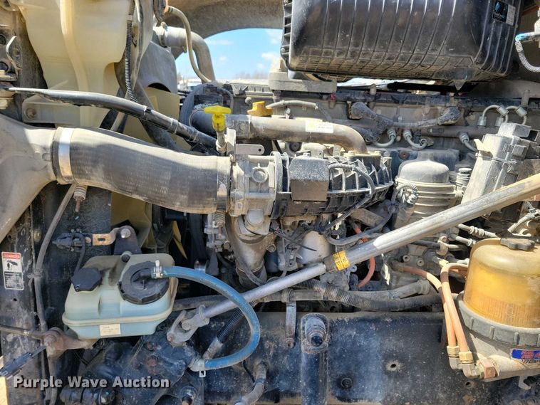 image for item EA2384 2014 Freightliner Coronado SD 122 semi truck