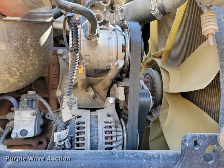 image for item EA2384 2014 Freightliner Coronado SD 122 semi truck