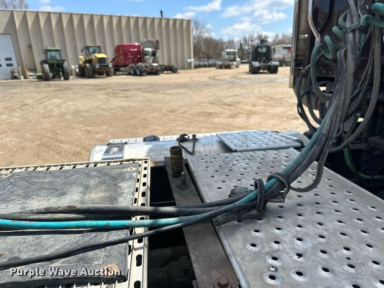 image for item EA2386 2014 Freightliner  Coronado  semi truck