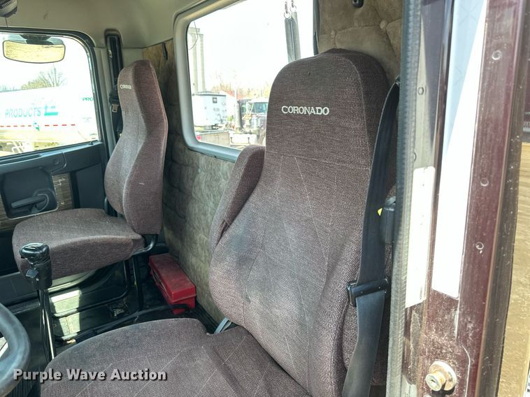 image for item EA2386 2014 Freightliner  Coronado  semi truck