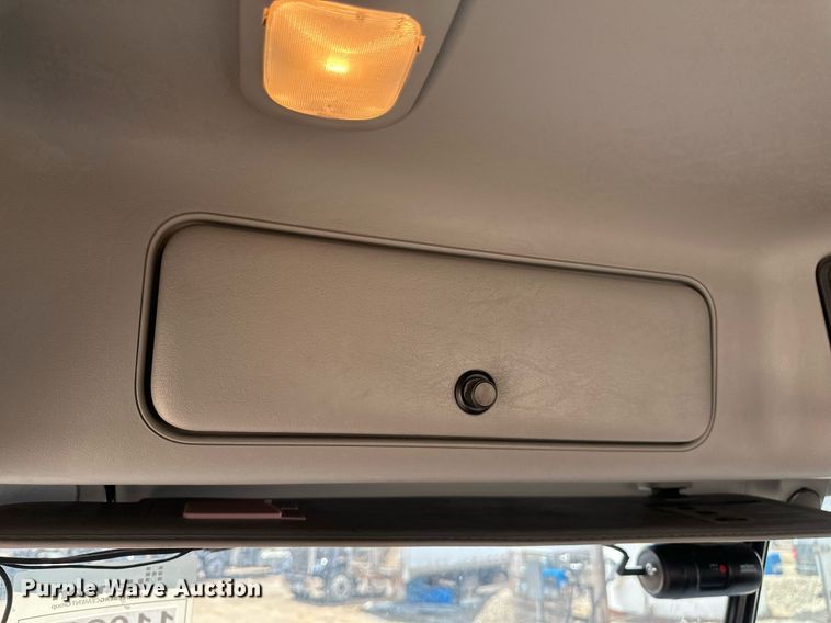 image for item EA2386 2014 Freightliner  Coronado  semi truck