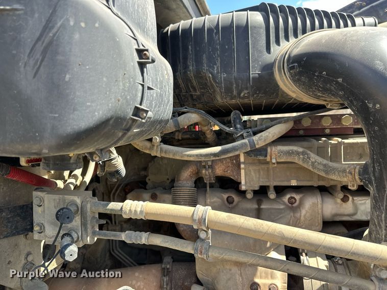 image for item EA2386 2014 Freightliner  Coronado  semi truck