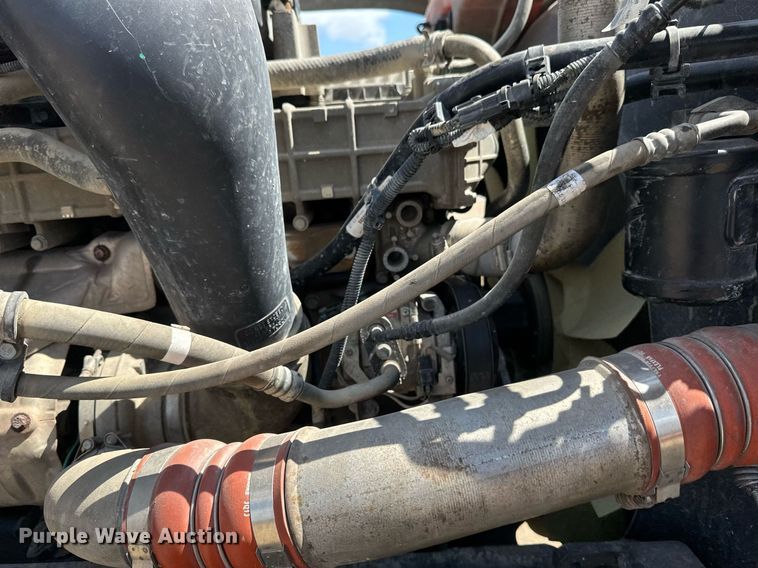 image for item EA2386 2014 Freightliner  Coronado  semi truck