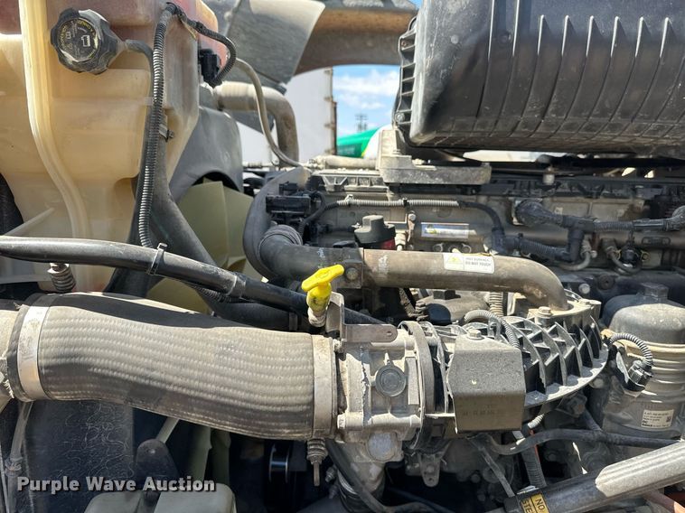 image for item EA2386 2014 Freightliner  Coronado  semi truck