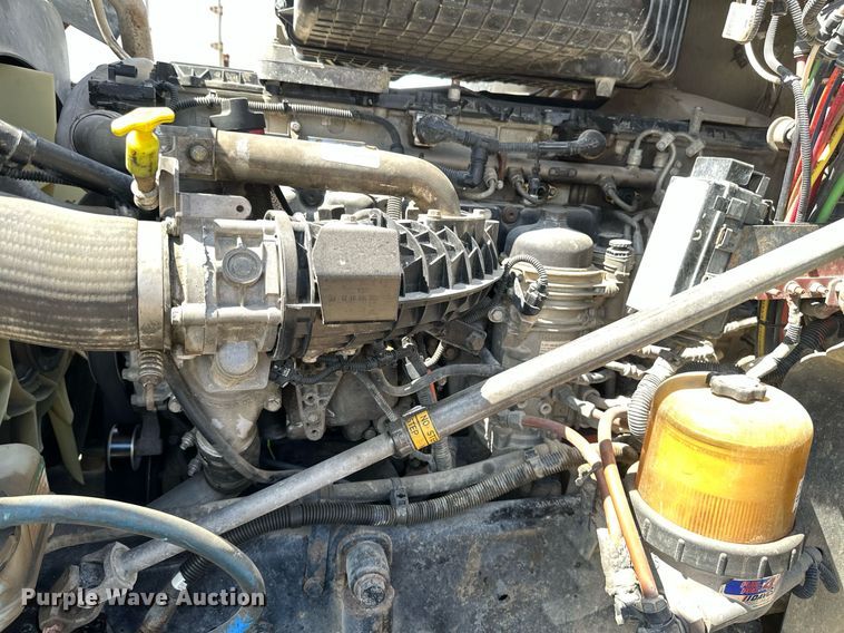 image for item EA2386 2014 Freightliner  Coronado  semi truck