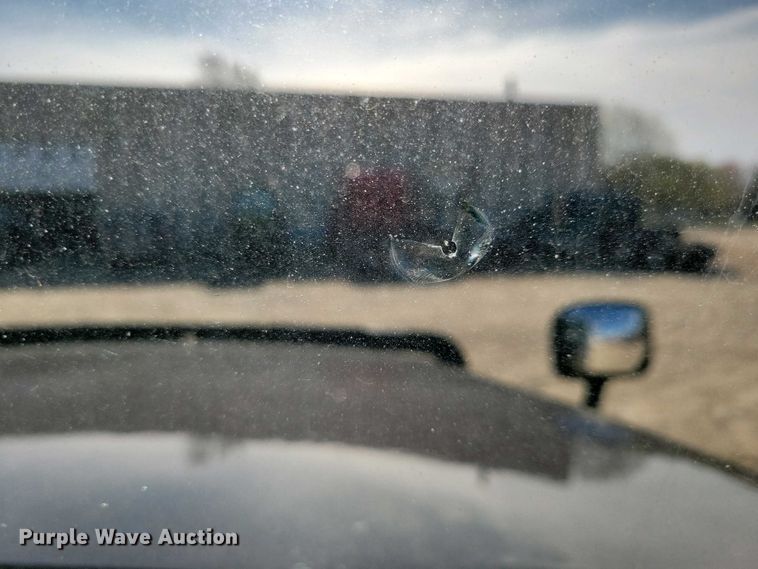 image for item EA2388 2014 Freightliner Coronado semi truck