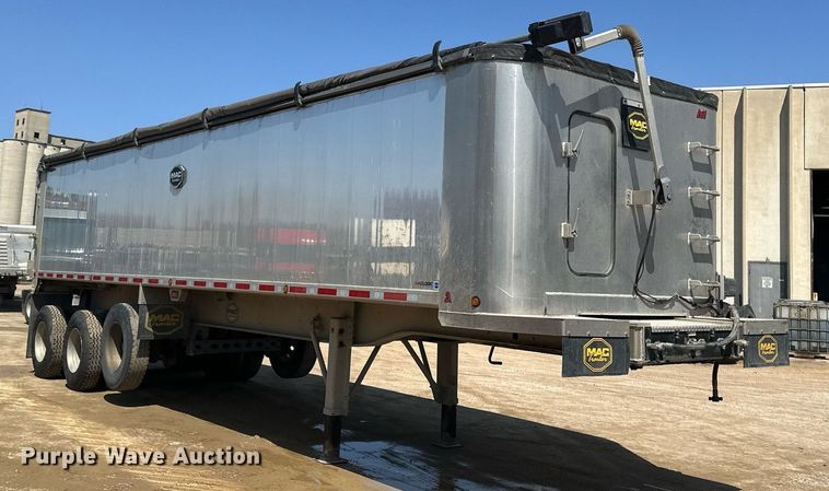 image for item EA2389 2023 Mac Trailer TRAR34AA6002023 end dump trailer