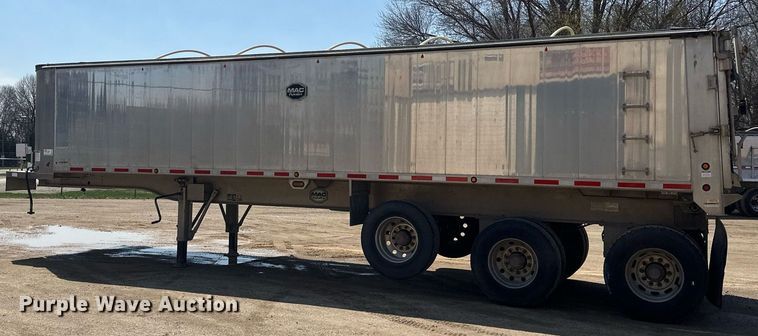image for item EA2389 2023 Mac Trailer TRAR34AA6002023 end dump trailer
