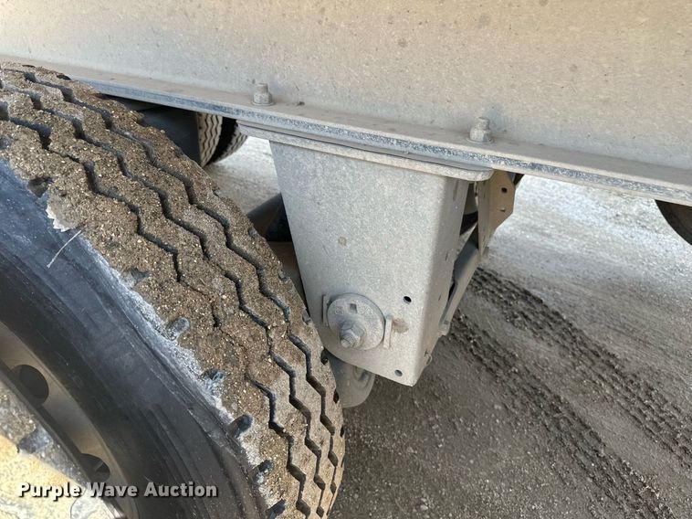 image for item EA2389 2023 Mac Trailer TRAR34AA6002023 end dump trailer