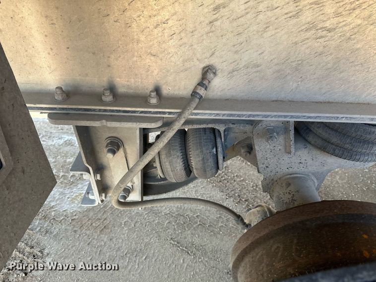 image for item EA2389 2023 Mac Trailer TRAR34AA6002023 end dump trailer