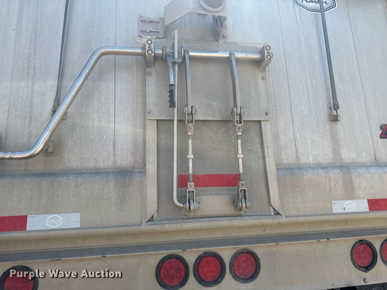 image for item EA2389 2023 Mac Trailer TRAR34AA6002023 end dump trailer
