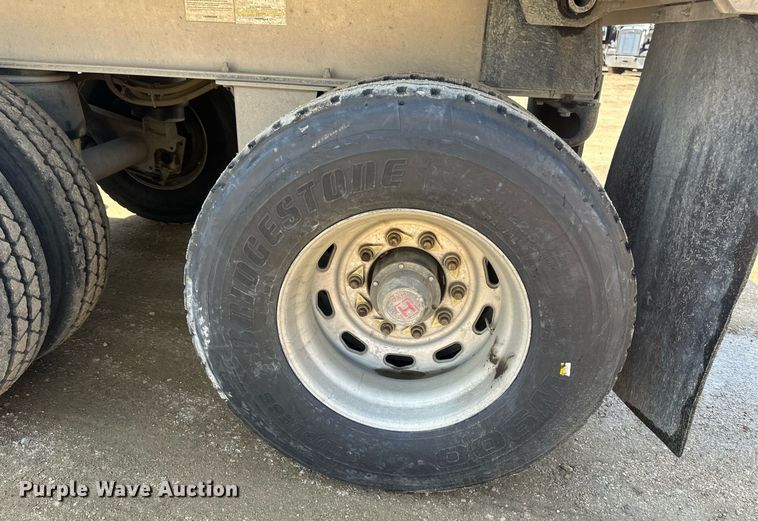 image for item EA2389 2023 Mac Trailer TRAR34AA6002023 end dump trailer