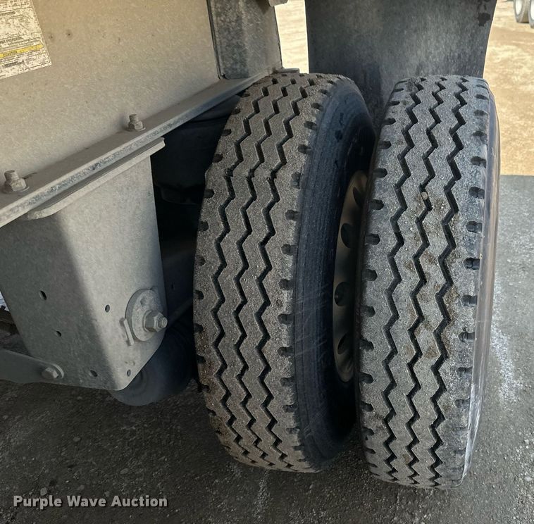 image for item EA2389 2023 Mac Trailer TRAR34AA6002023 end dump trailer