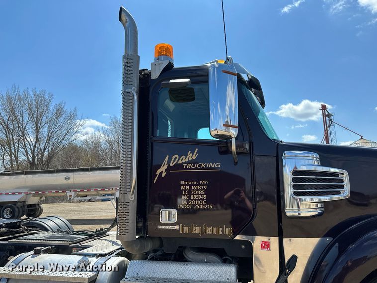 image for item EA2390 2014 Freightliner Coronado SD 122 semi truck