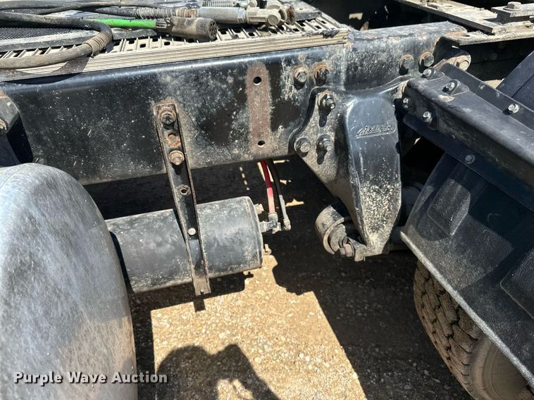 image for item EA2390 2014 Freightliner Coronado SD 122 semi truck