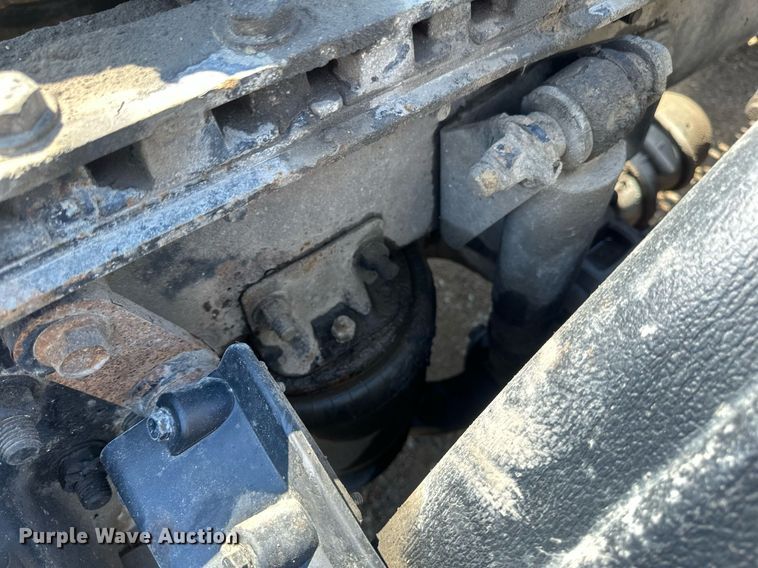 image for item EA2390 2014 Freightliner Coronado SD 122 semi truck