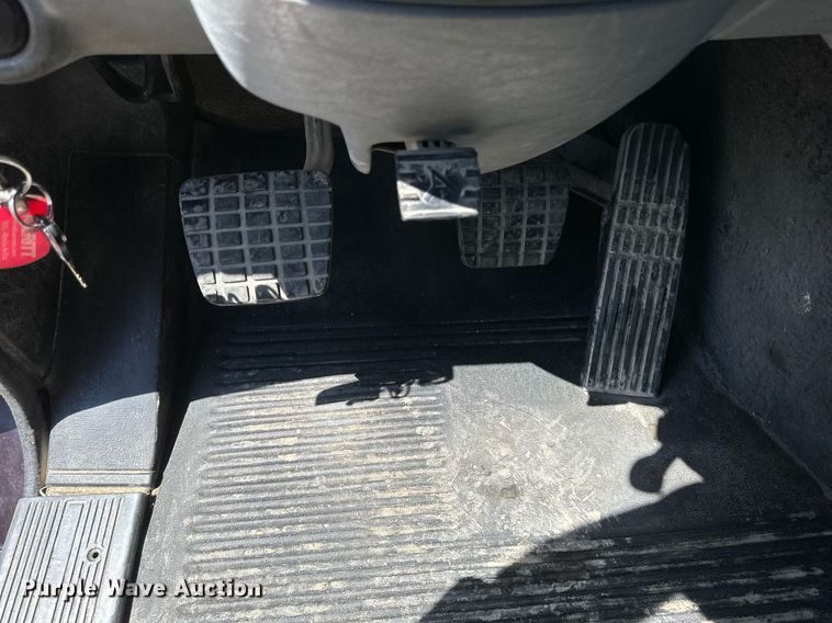 image for item EA2390 2014 Freightliner Coronado SD 122 semi truck