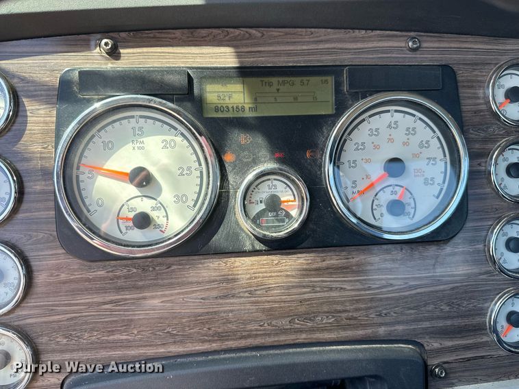 image for item EA2390 2014 Freightliner Coronado SD 122 semi truck