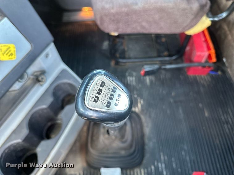 image for item EA2390 2014 Freightliner Coronado SD 122 semi truck