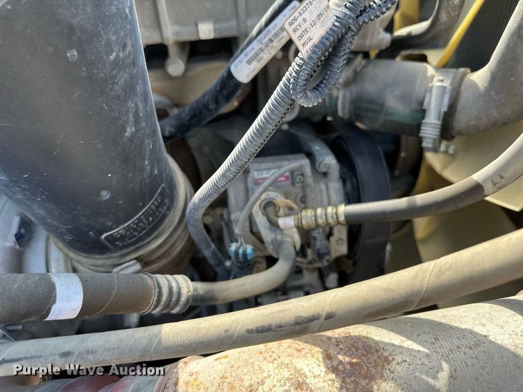 image for item EA2390 2014 Freightliner Coronado SD 122 semi truck