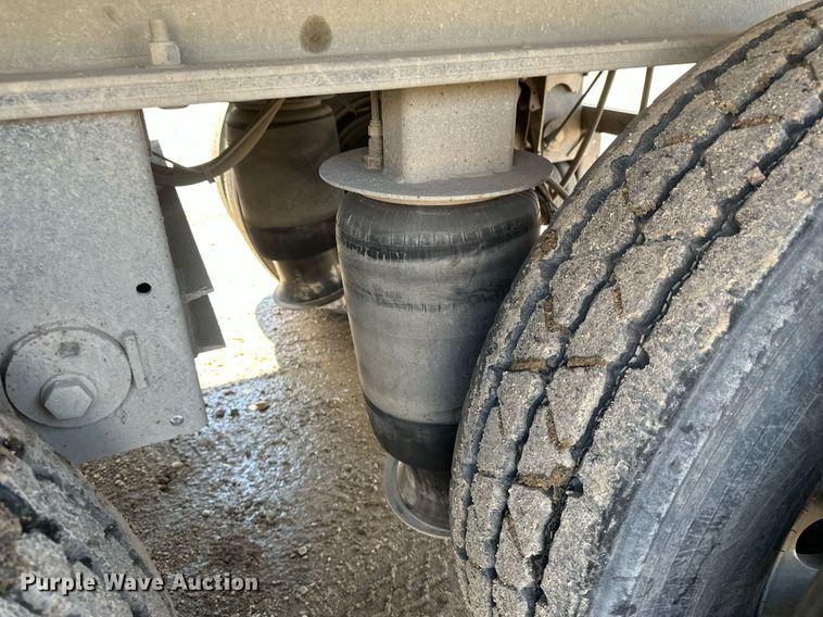 image for item EA2393 2010 Mac Trailer end dump trailer