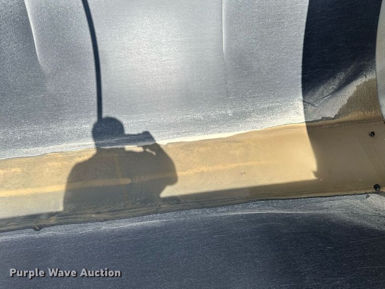 image for item EA2393 2010 Mac Trailer end dump trailer