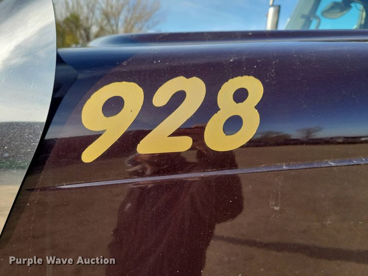 image for item EA2394 2014 Freightliner Coronado semi truck