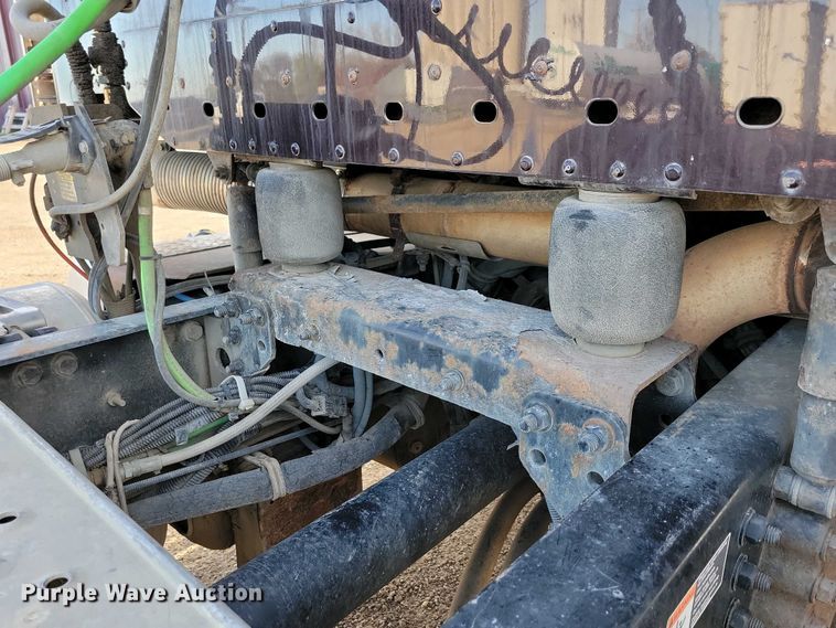 image for item EA2394 2014 Freightliner Coronado semi truck