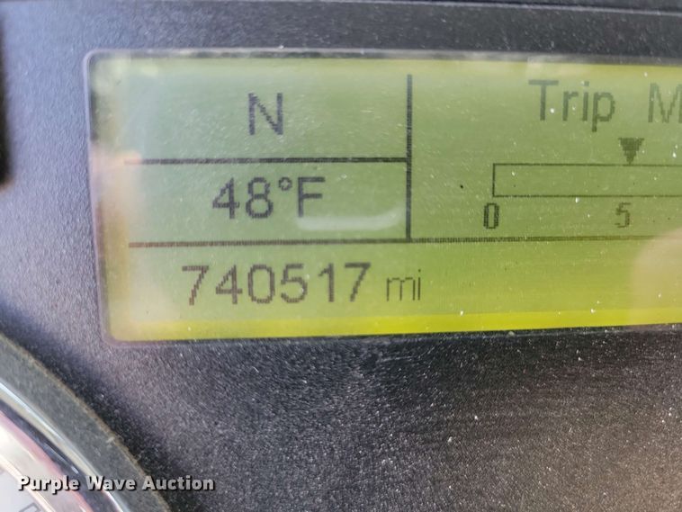 image for item EA2394 2014 Freightliner Coronado semi truck