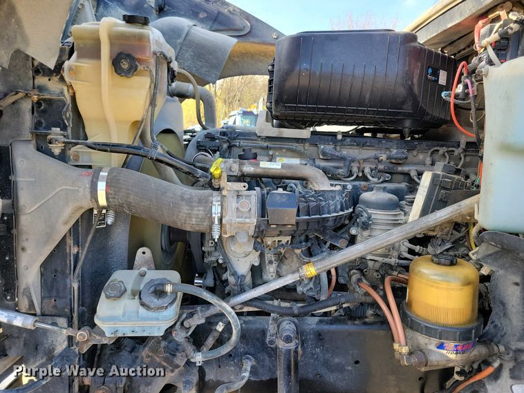 image for item EA2394 2014 Freightliner Coronado semi truck