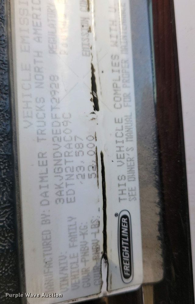 image for item EA2394 2014 Freightliner Coronado semi truck