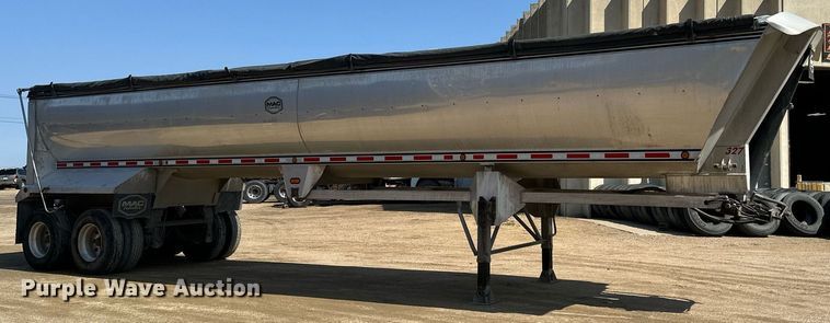 image for item EA2395 2010 Mac Trailer end dump trailer