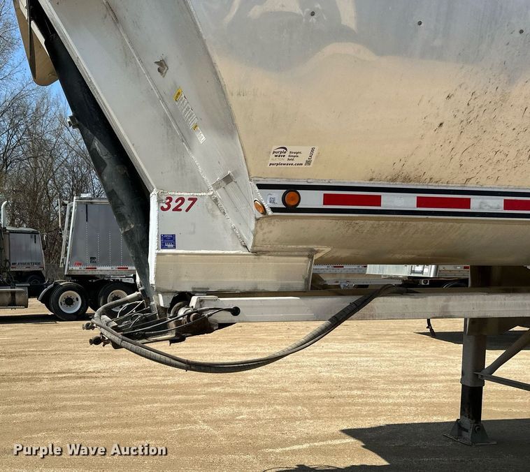 image for item EA2395 2010 Mac Trailer end dump trailer