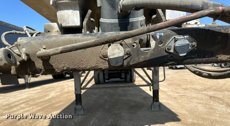 image for item EA2395 2010 Mac Trailer end dump trailer