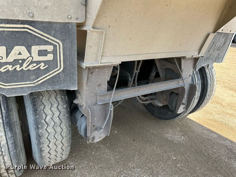 image for item EA2395 2010 Mac Trailer end dump trailer