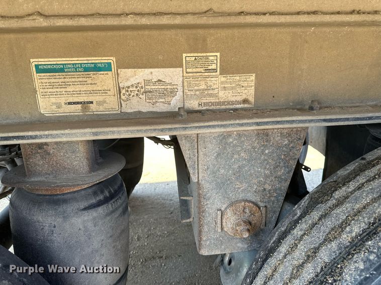 image for item EA2395 2010 Mac Trailer end dump trailer