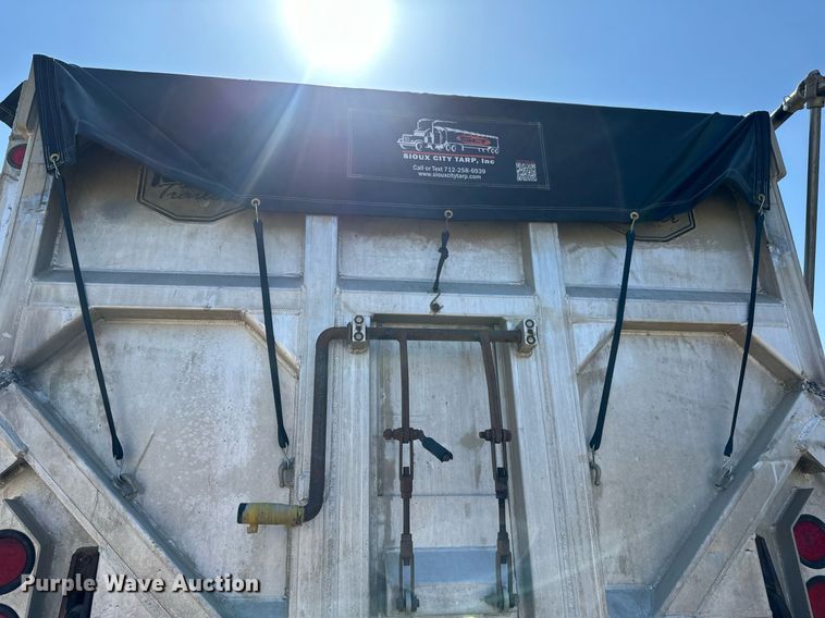 image for item EA2395 2010 Mac Trailer end dump trailer