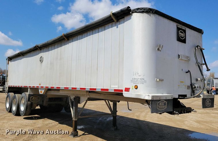 image for item EA2397 2009 Mac Trailer end dump trailer