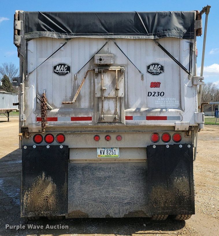 image for item EA2397 2009 Mac Trailer end dump trailer