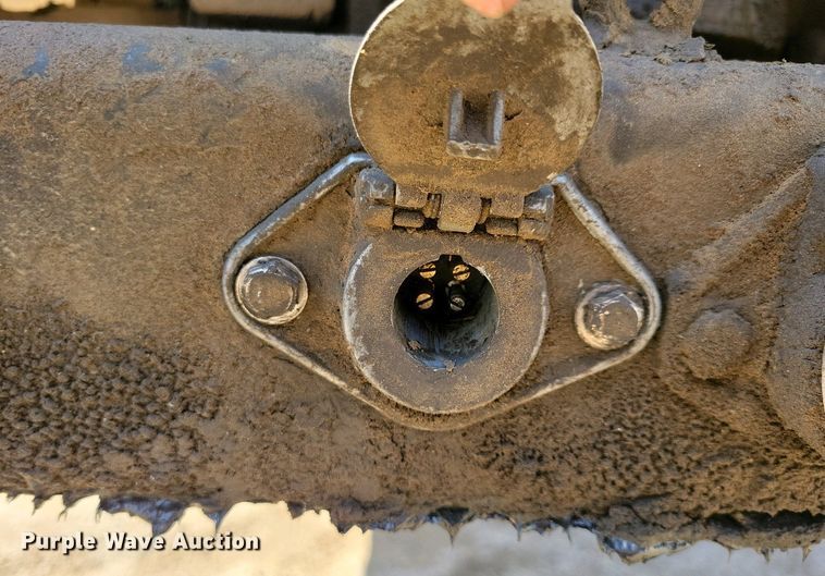 image for item EA2397 2009 Mac Trailer end dump trailer