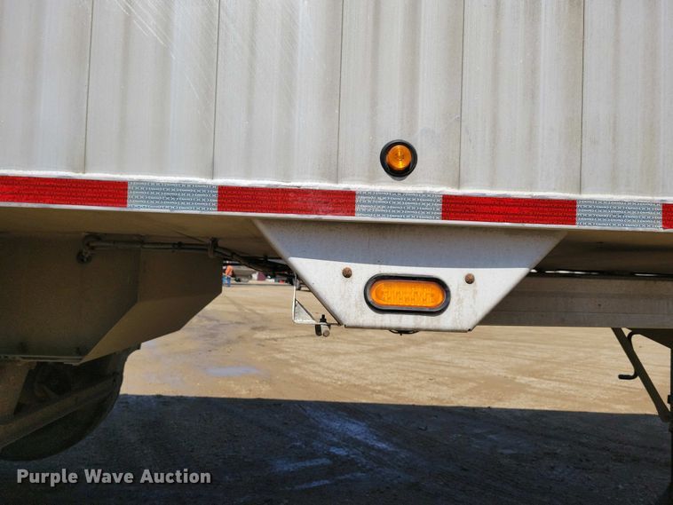 image for item EA2397 2009 Mac Trailer end dump trailer