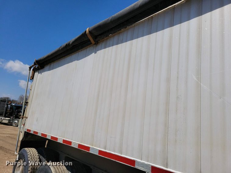 image for item EA2397 2009 Mac Trailer end dump trailer