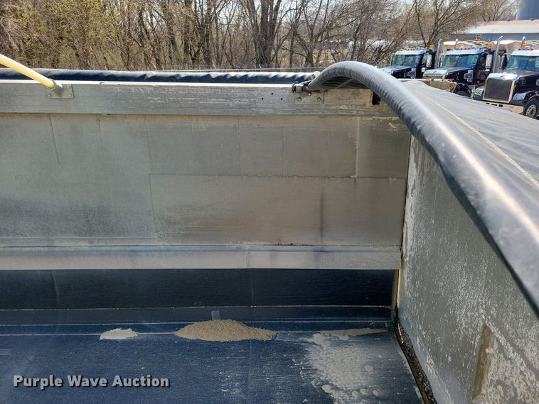 image for item EA2397 2009 Mac Trailer end dump trailer