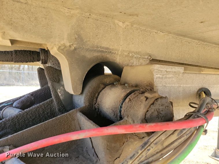 image for item EA2397 2009 Mac Trailer end dump trailer